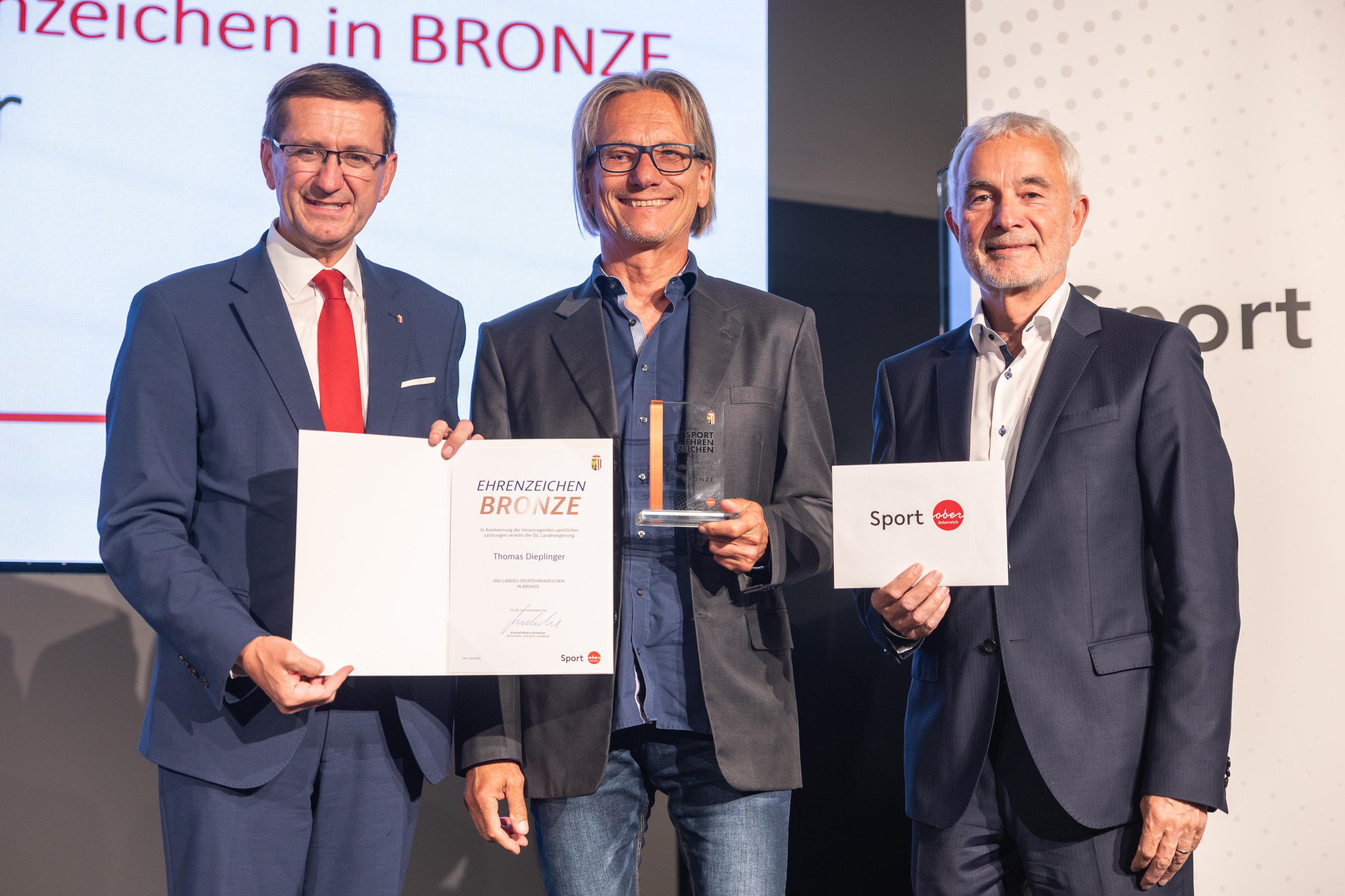 Verleichung Landes-Sportehrenzeichen_in_Bronze an Thomas Dieplinger